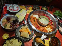 -谭鸭血老火锅(龙湖宝山天街店)