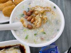 艇仔粥-穗银肠粉店(东川路店)