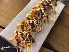 -鸟鸣门屋台料理(金帝银泰店)