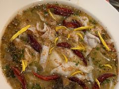 -渔语鱼新川菜Bistro(万象天地店)