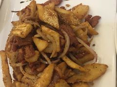 -马尔龙新疆饭店·清真(瑞景店)