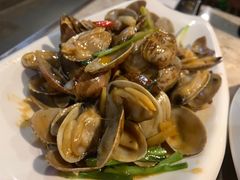 -沪小胖小龙虾(淮海中路旗舰店)