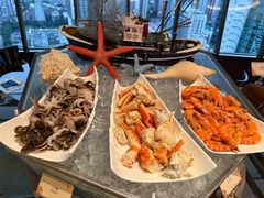 -广州花园酒店·凌璇阁旋转餐厅CAROUSEL360