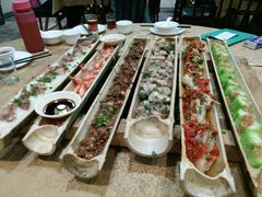 -胡须哥网红竹筒菜
