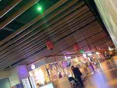 门面-一只酸奶牛(丹尼斯大卫城店)