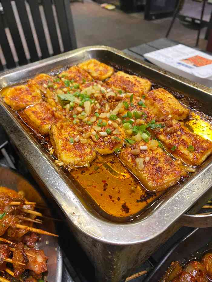 瓦烤·四川宜宾烧烤(钱江世纪城店)-"非常不错的烧烤体验～这家店地点