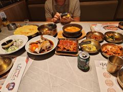 -草家酱蟹炭火烤肉店(珲春南路一店)