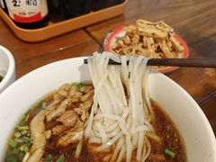 -矮子粉店1985·长沙米粉(湘春路店)