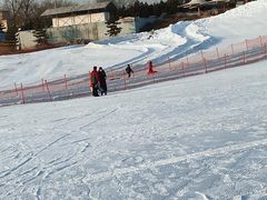 -华彬猛犸滑雪场