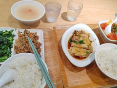 -老乡鸡(东方广场店)