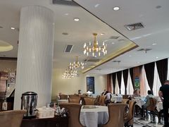 大堂-老人和饭店(淮海中路店)