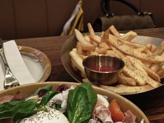 -COMMUNE·X幻师(福田COCOPark店)