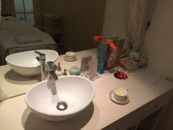 点击看大图 东方美美容SPA会馆(淮海旗舰店)-海茱雅科技健康美容