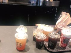 -星巴克(迪士尼小镇店)