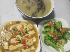 -成都阿姨到家月嫂育儿嫂(华西店)