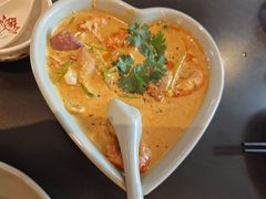 -大头虾越式风味餐厅(光明广场店)