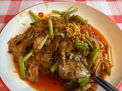 -洪霞餐馆·川菜·鲜货现炒(两江春城店)