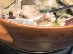 -忆江南·临江鱼馆