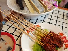 -山悦里 山野·鲜火锅(罗斯福广场店)
