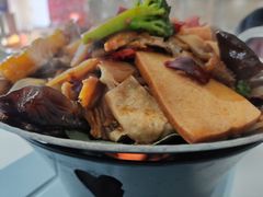 -天天向上素食餐厅(五台山店)