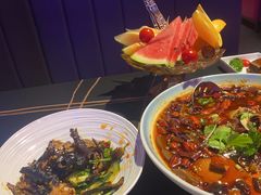 -粉墨特色菜·烧烤音乐酒馆