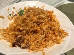 -八府香鸭·啫啫煲(华山路店)