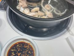 -东椰·海南椰子鸡火锅(朝阳门店)