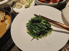 -海派悦庭·海胆烧麦·新融合菜(凯德广场店)