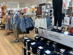 -优衣库(东莞汇一城店)