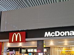 -麦当劳(郑州东高铁站店)