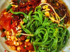 特色三合一-手擀菠菜面(西康路店)