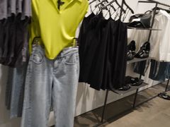 -URBAN REVIVO(上海中庚漫游城店)