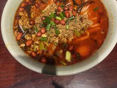 -粉家柳州螺蛳粉(杨宅路店)
