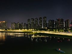 -南京眼步行桥