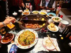 -鱼窝棚柴火铁锅炖(富山屯店)