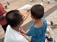-中航城君尚购物中心