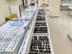 -潘多拉眼镜·蔡司依视路明月(潘家园店)