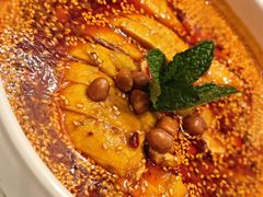 -鑫巴蜀小镇 · 水煮鱼专研店(玉桥店)