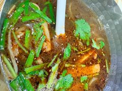 -魔都三兄弟酸辣粉·蘸卤炸串(虹桥万科店)