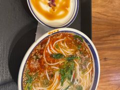 -云阿蛮云南生烫牛肉米线(奉贤路店)