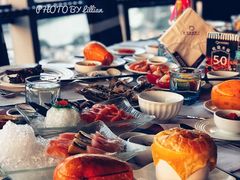 -世贸旋转自助餐厅(360°高空观景店)