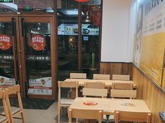 -老娘舅(吴淞路店)
