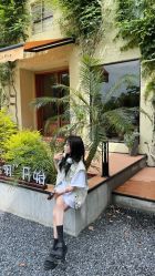 -V7 HAIR SALON