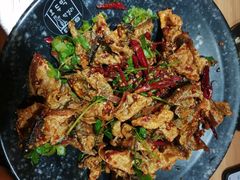 麻辣牛肉条-小木屋米酒店总店