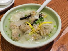 特色蟹粉小馄饨-苏小柳手工点心(人民广场分院)