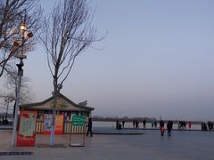 -人民防洪胜利纪念塔