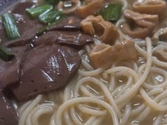 -锦泓老字号猪脏粉(东联大厦店)