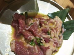 -青瓦餐厅·生鱼片·韩园烤肉(西塔店)