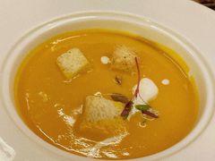 南瓜汤-Golden Lily河内巴黎法越料理餐厅(建国西路店)