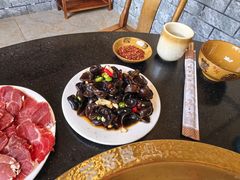 -周老三跷脚牛肉·全牛火锅(非遗传承店)